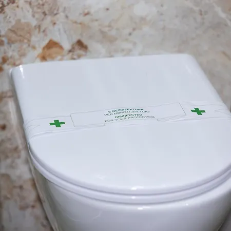 4r Colombo 3* 地拉那