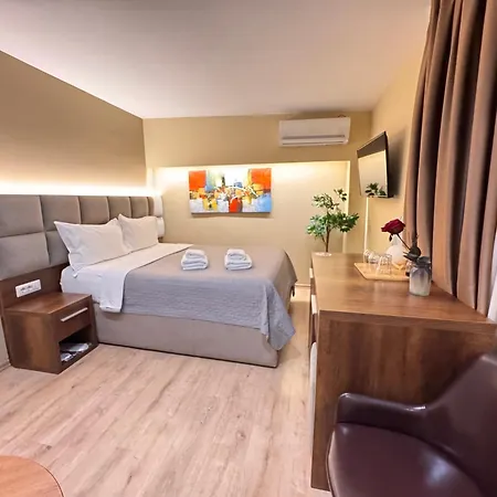 酒店 4r Colombo 地拉那