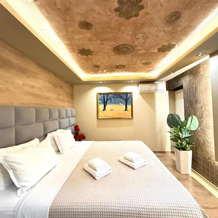 4r Colombo 3* 地拉那