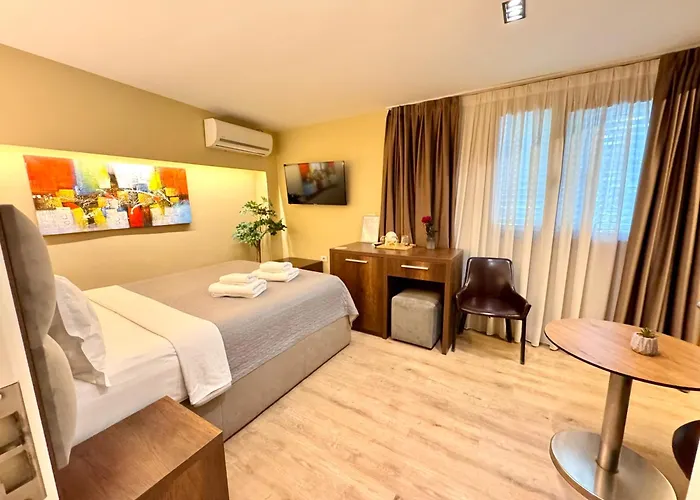 Hotel 4r Colombo Tirana