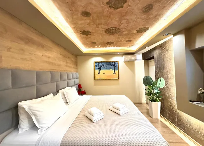 4r Colombo 3* Tirana