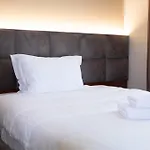 4r Colombo Tirana