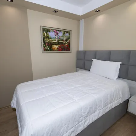 Ξενοδοχείο 4r Colombo 3*
