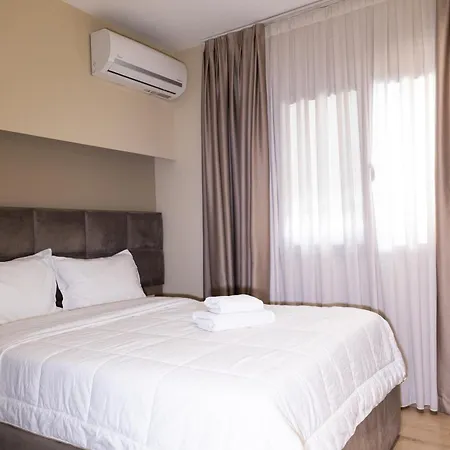 4r Colombo 3* Τίρανα