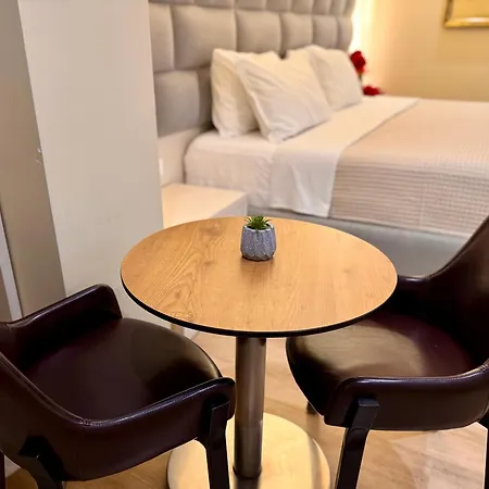4r Colombo Otel