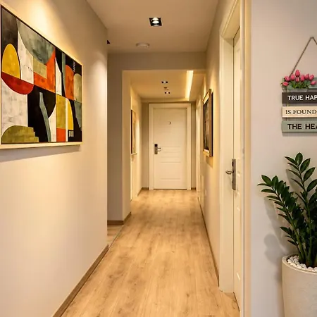 4r Colombo Otel 3*