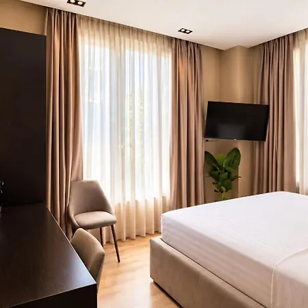 Otel 4r Colombo 3*